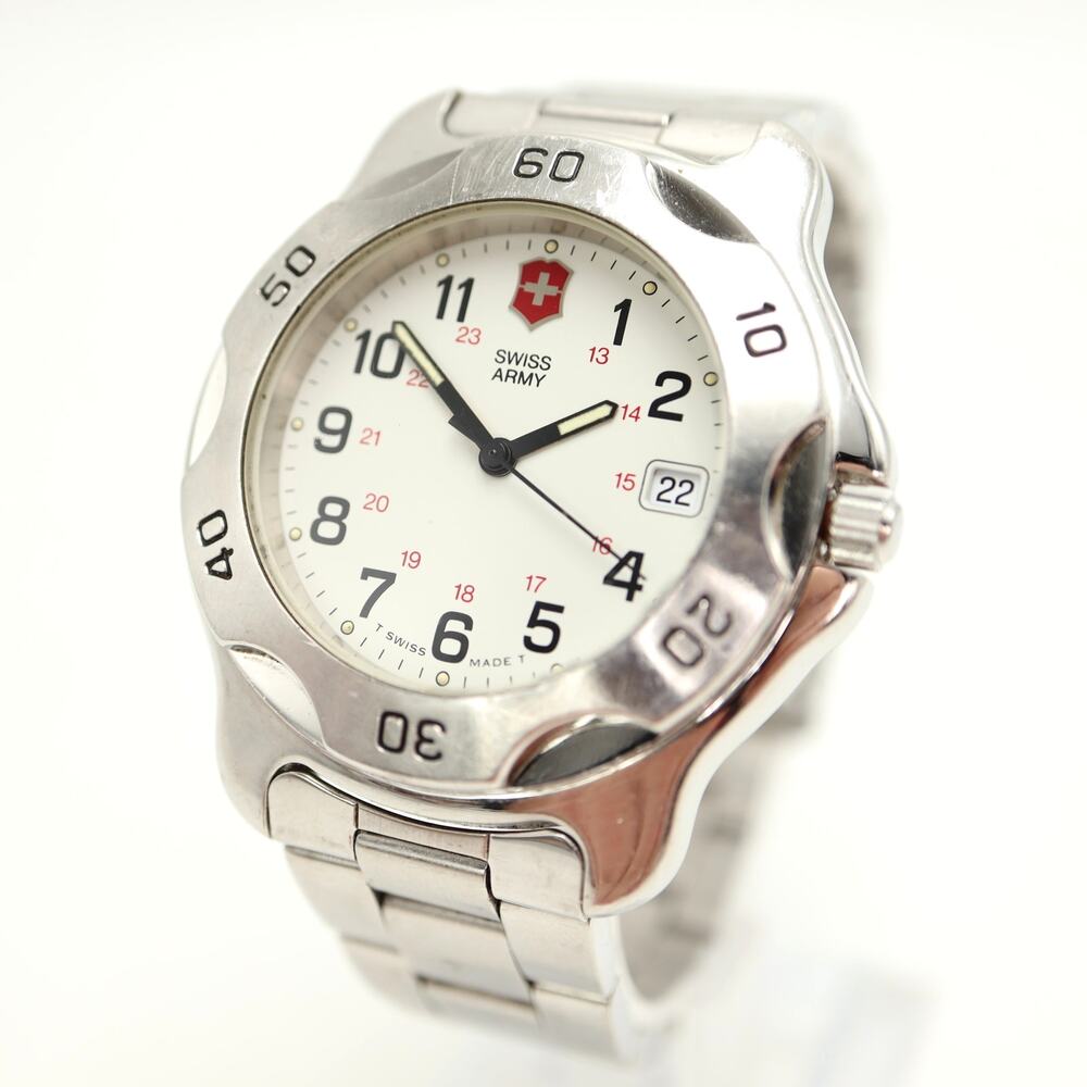 Swiss Army Silver Tone Diver 39mm Date Watch Stainless Steel w New Battery